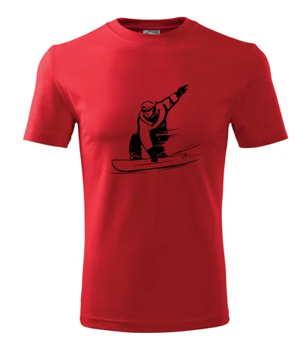 Červené tričko snowboardista