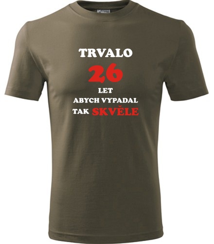 Army tričko trvalo 26 let