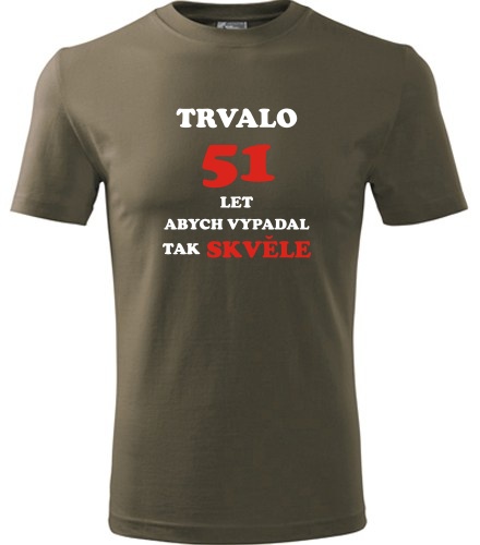 Army tričko trvalo 51 let